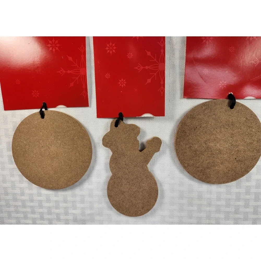 Lot Of 3 NIP Feliz Navidad Mexican Style Christmas Ornaments Margarita Mariachi